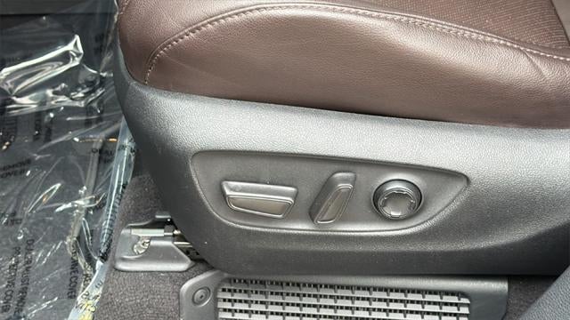 2021 Toyota Sienna Platinum 7 Passenger