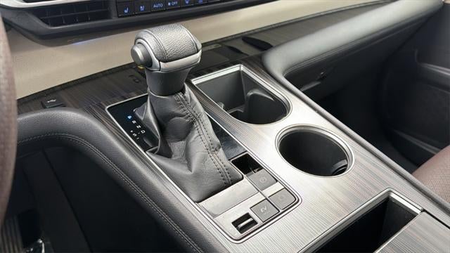 2021 Toyota Sienna Platinum 7 Passenger