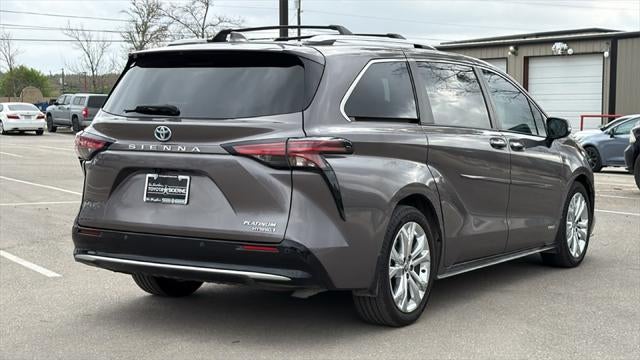 2021 Toyota Sienna Platinum 7 Passenger