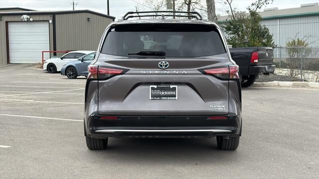 2021 Toyota Sienna Platinum 7 Passenger