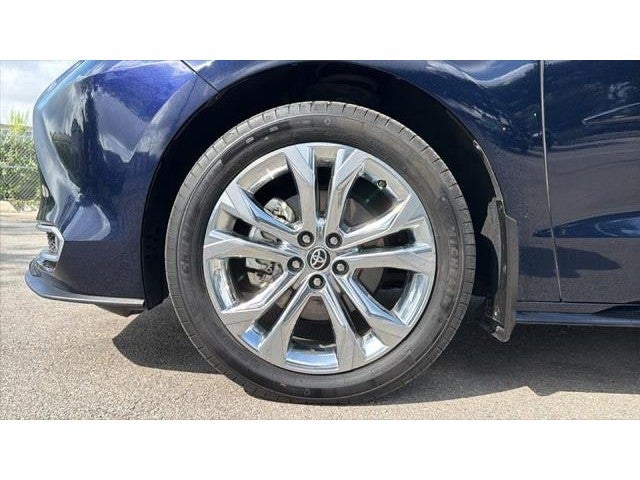 2024 Toyota Sienna Platinum 7 Passenger