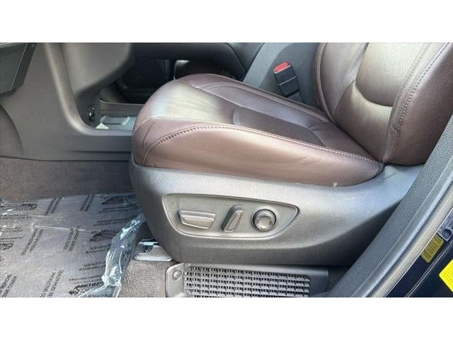2024 Toyota Sienna Platinum 7 Passenger