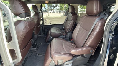 2024 Toyota Sienna Platinum 7 Passenger