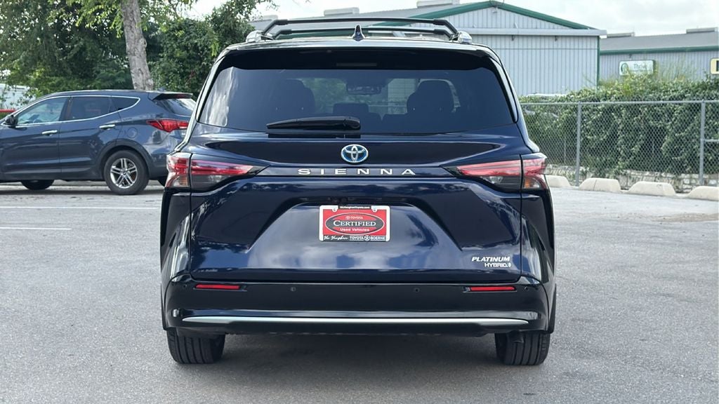 2024 Toyota Sienna Platinum 7 Passenger
