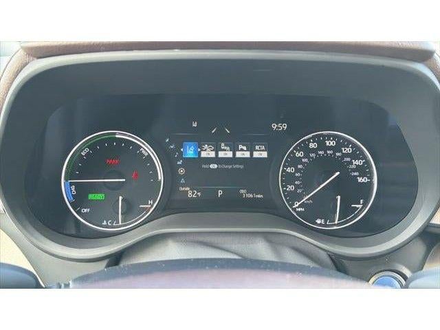 2024 Toyota Sienna Platinum 7 Passenger