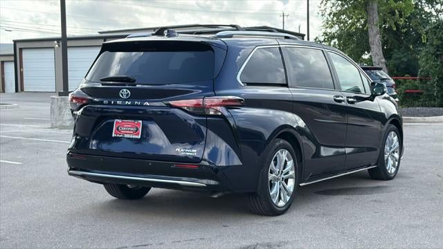 2024 Toyota Sienna Platinum 7 Passenger