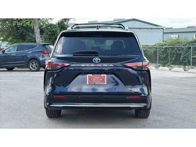 2024 Toyota Sienna Platinum 7 Passenger