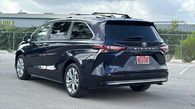2024 Toyota Sienna Platinum 7 Passenger