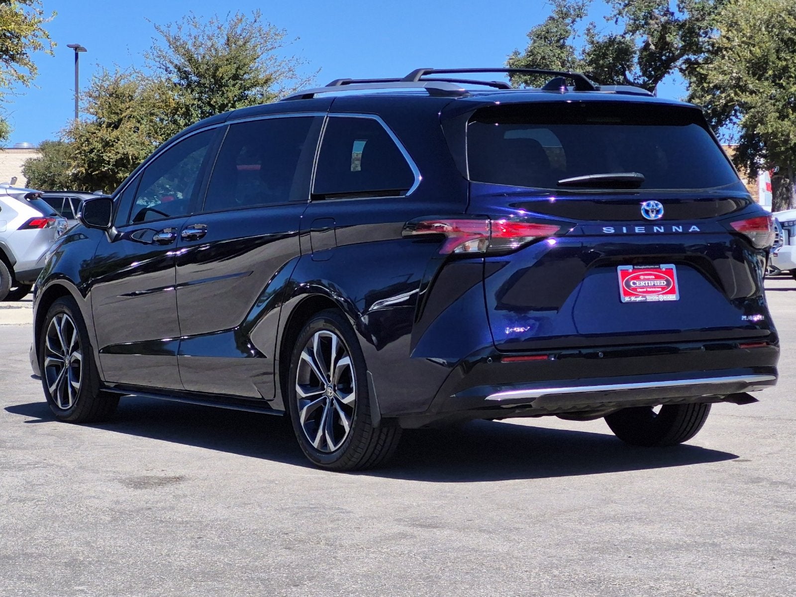 2025 Toyota Sienna Platinum 7 Passenger