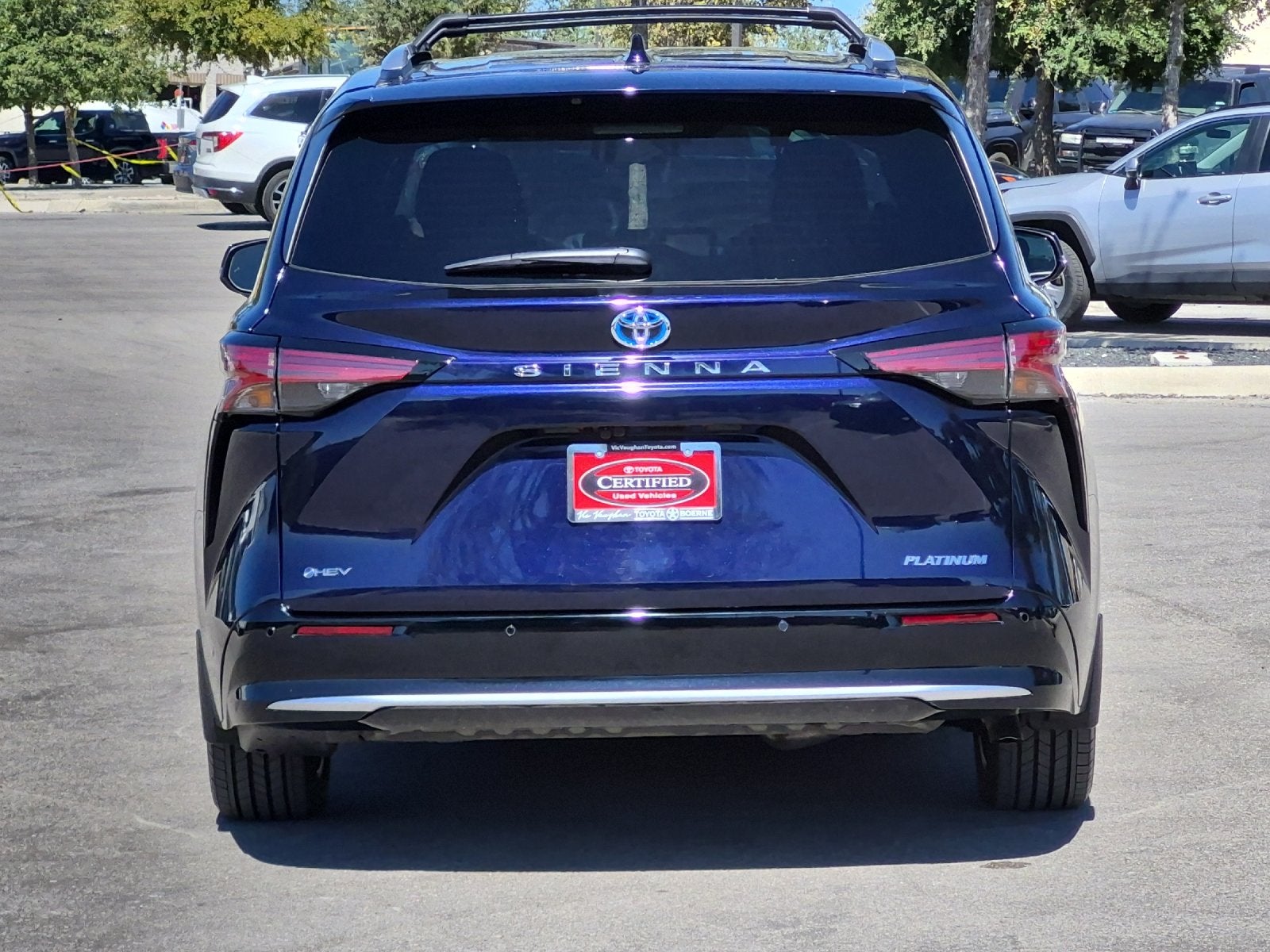 2025 Toyota Sienna Platinum 7 Passenger