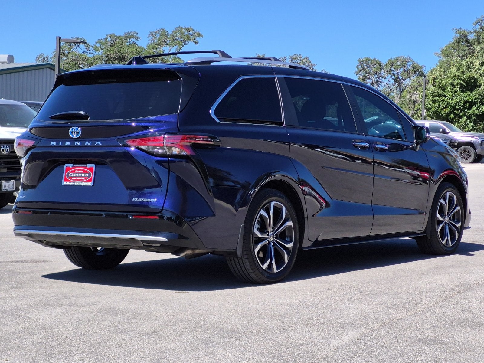 2025 Toyota Sienna Platinum 7 Passenger