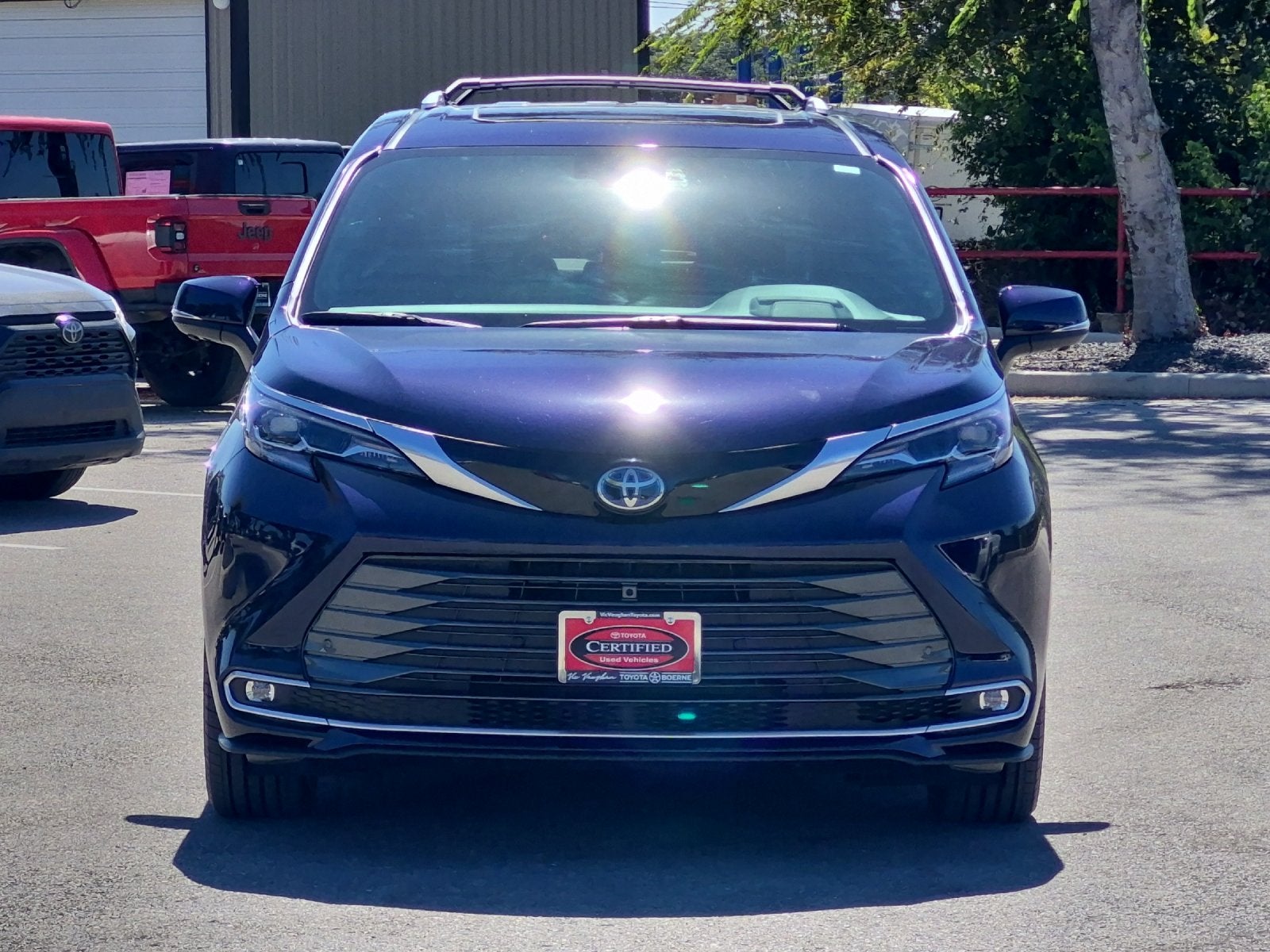 2025 Toyota Sienna Platinum 7 Passenger