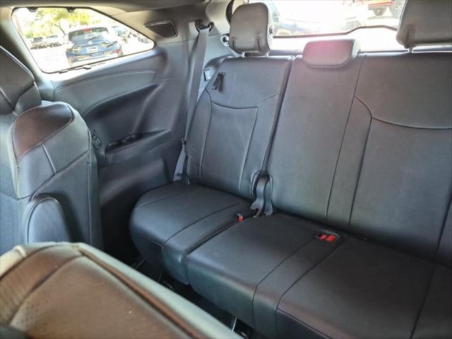 2025 Toyota Sienna Platinum 7 Passenger