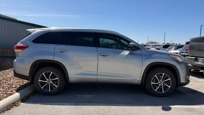 2018 Toyota Highlander Hybrid XLE