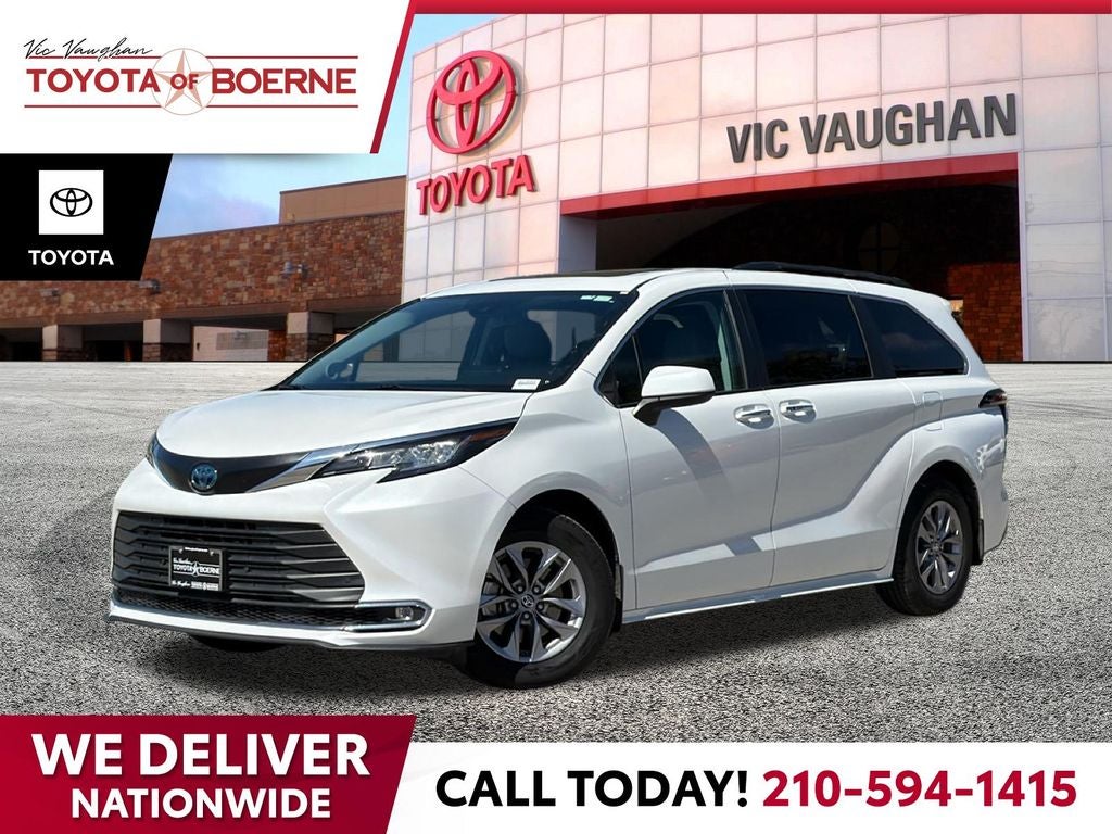 2023 Toyota Sienna XLE 7 Passenger