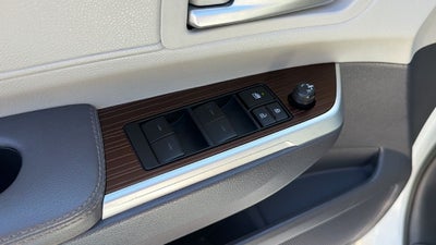 2023 Toyota Sienna XLE 7 Passenger