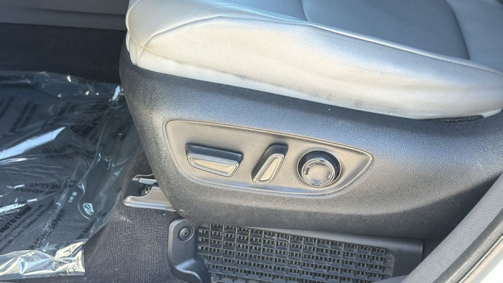 2023 Toyota Sienna XLE 7 Passenger