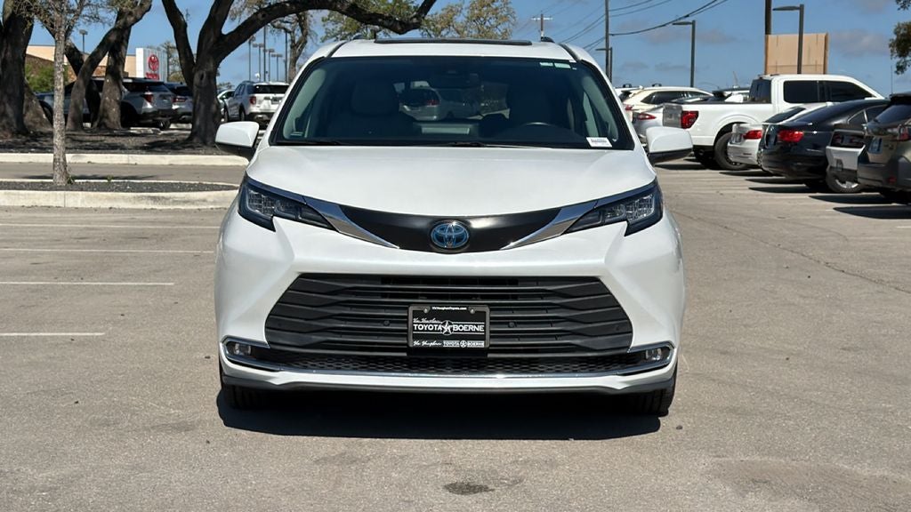 2023 Toyota Sienna XLE 7 Passenger