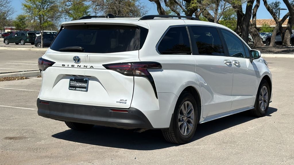 2023 Toyota Sienna XLE 7 Passenger