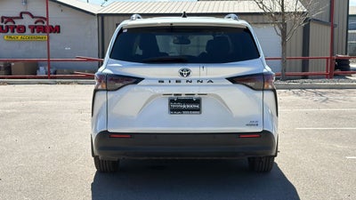 2023 Toyota Sienna XLE 7 Passenger