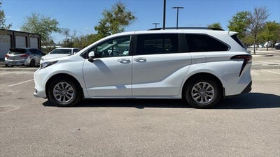 2023 Toyota Sienna XLE 7 Passenger