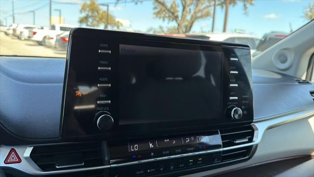 2023 Toyota Sienna XLE 7 Passenger