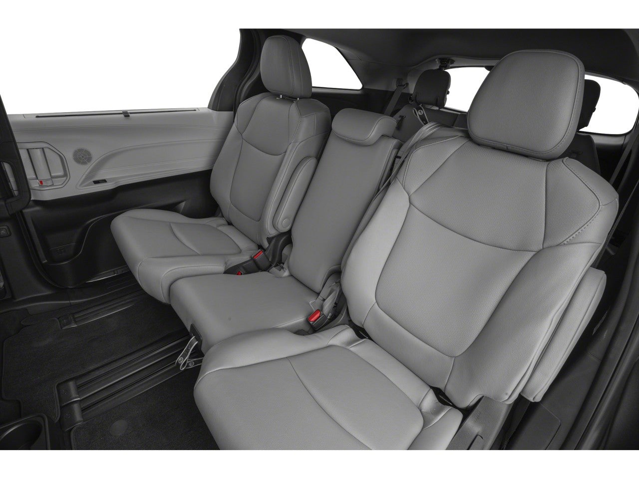 2025 Toyota Sienna XLE 8 Passenger