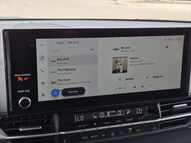 2025 Toyota Sienna XLE 8 Passenger