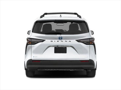 2025 Toyota Sienna XLE 8 Passenger