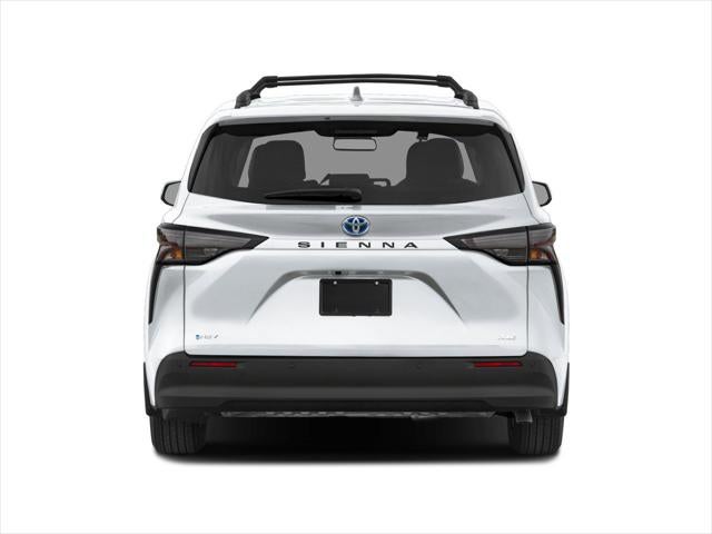2025 Toyota Sienna XLE 8 Passenger