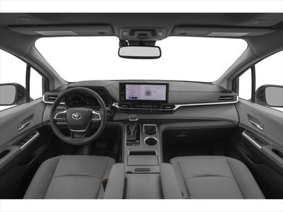 2025 Toyota Sienna XLE 8 Passenger