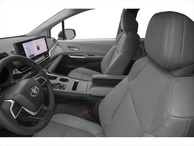 2025 Toyota Sienna XLE 8 Passenger