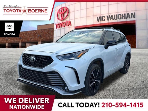 2022 Toyota Highlander XSE