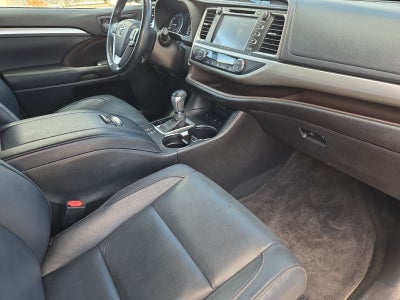 2017 Toyota Highlander XLE