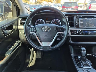 2017 Toyota Highlander XLE