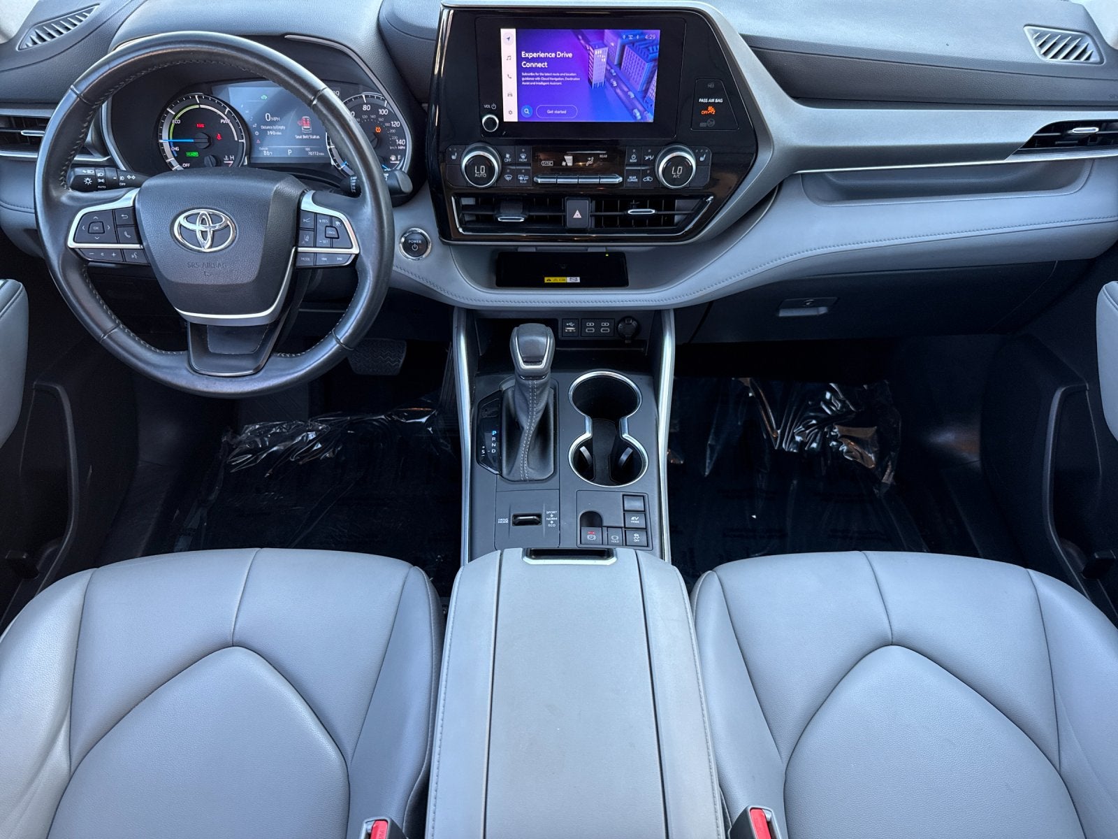 2023 Toyota Highlander Hybrid XLE