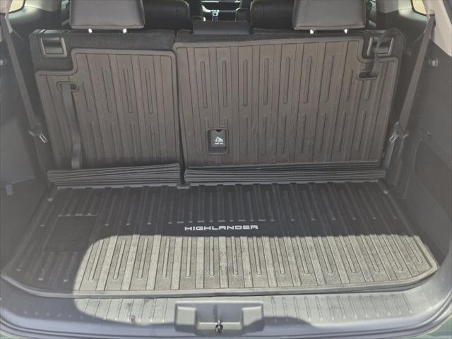2025 Toyota Highlander XLE