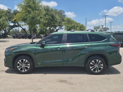 2025 Toyota Highlander XLE