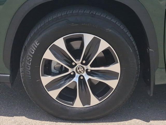 2025 Toyota Highlander XLE