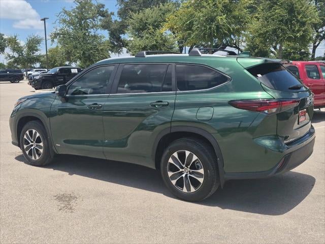 2025 Toyota Highlander XLE