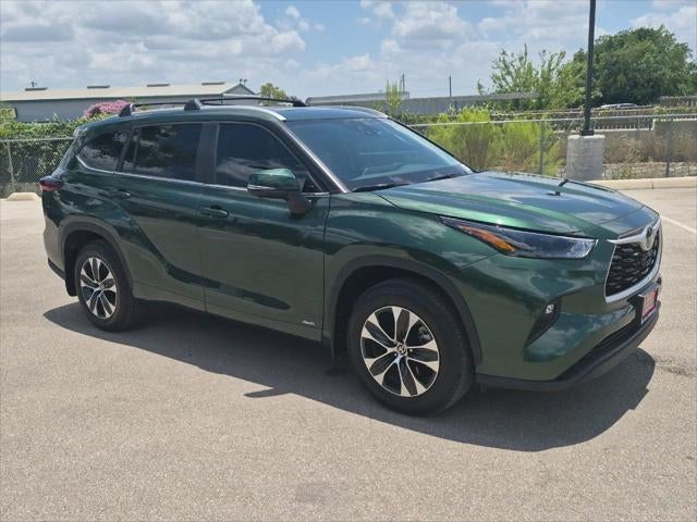 2025 Toyota Highlander XLE