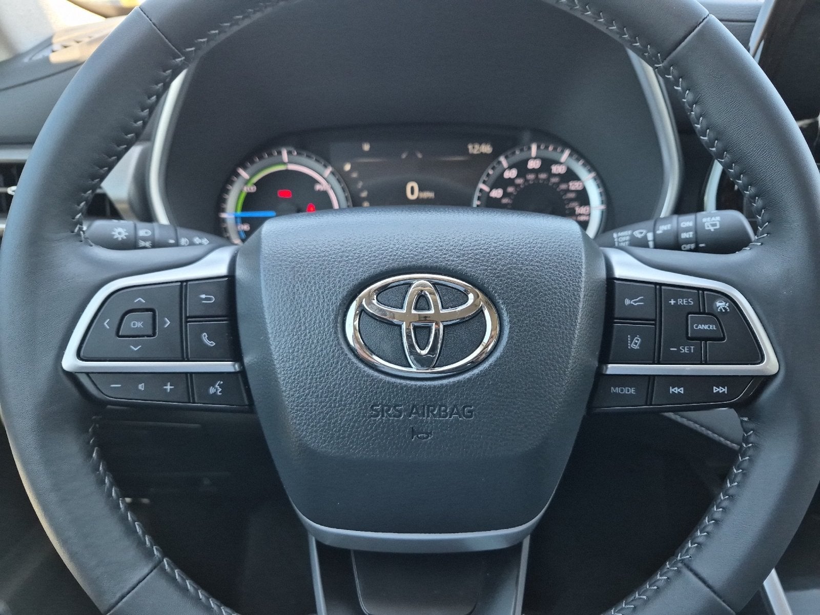 2026 Toyota Highlander Hybrid XLE