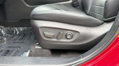 2025 Toyota Highlander Hybrid XLE