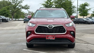 2025 Toyota Highlander Hybrid XLE
