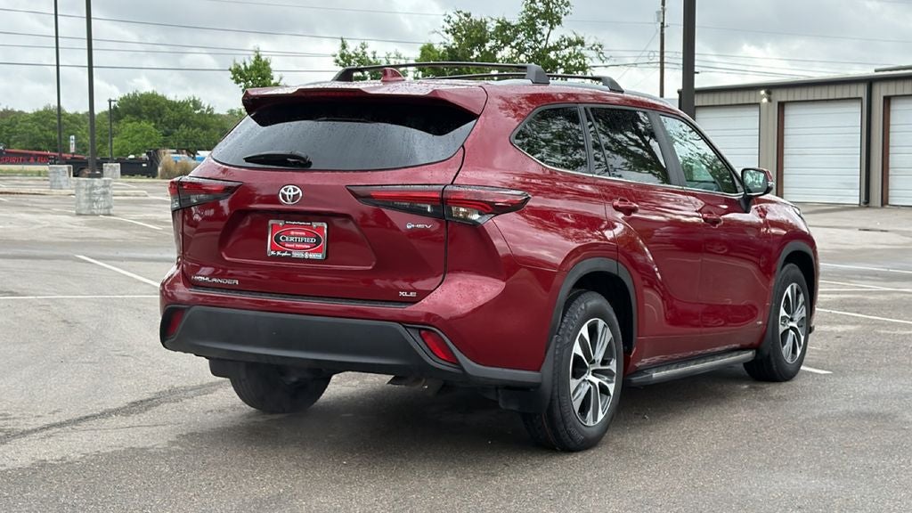 2025 Toyota Highlander Hybrid XLE