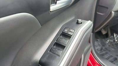 2025 Toyota Highlander Hybrid XLE