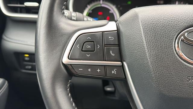 2025 Toyota Highlander Hybrid XLE