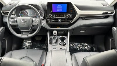 2025 Toyota Highlander Hybrid XLE