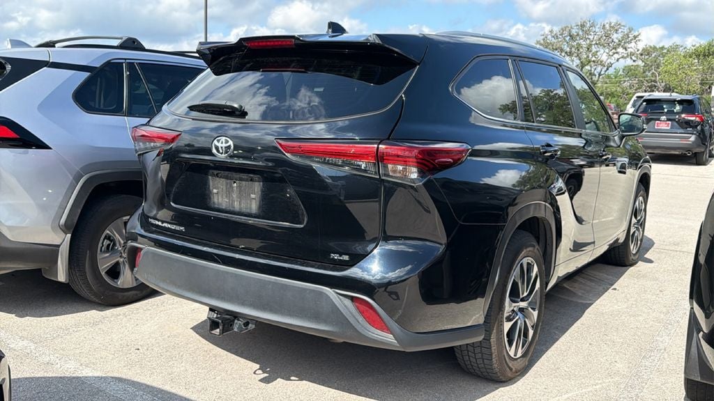 2023 Toyota Highlander XLE