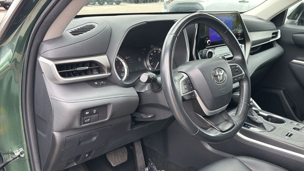 2024 Toyota Highlander XLE